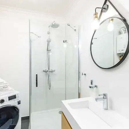 Fabulous Apartment In Heart Of Katowice Exterior photo