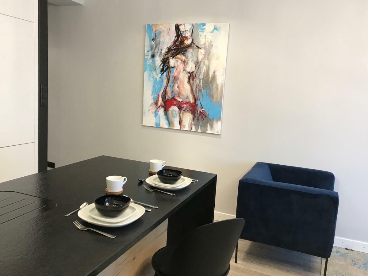 Apartment Fabulous In Heart Of *
